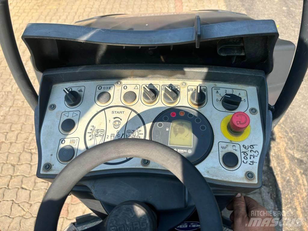 Bomag BW 120 AD-5 Tvåvalsvältar