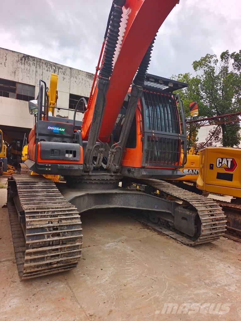 Doosan DX 300 LC Minigrävare < 7t