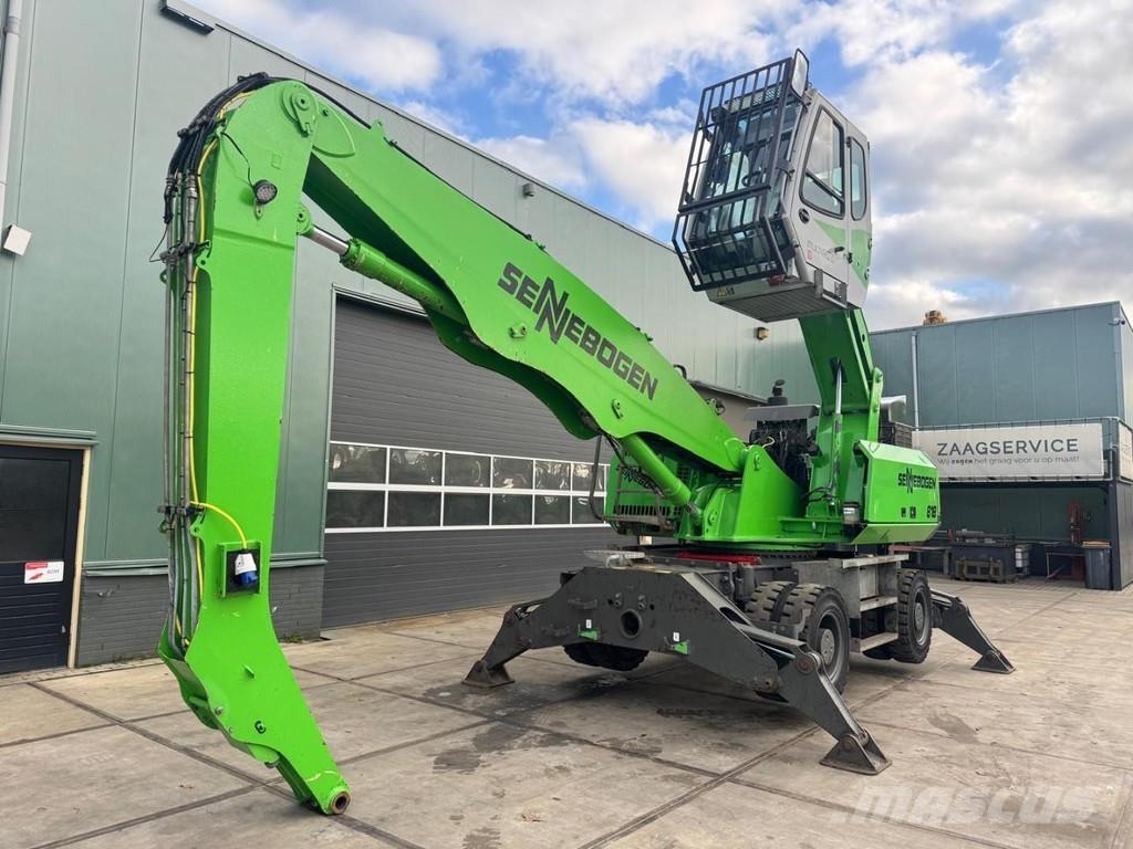 Sennebogen 818M Avfalls / industri hantering