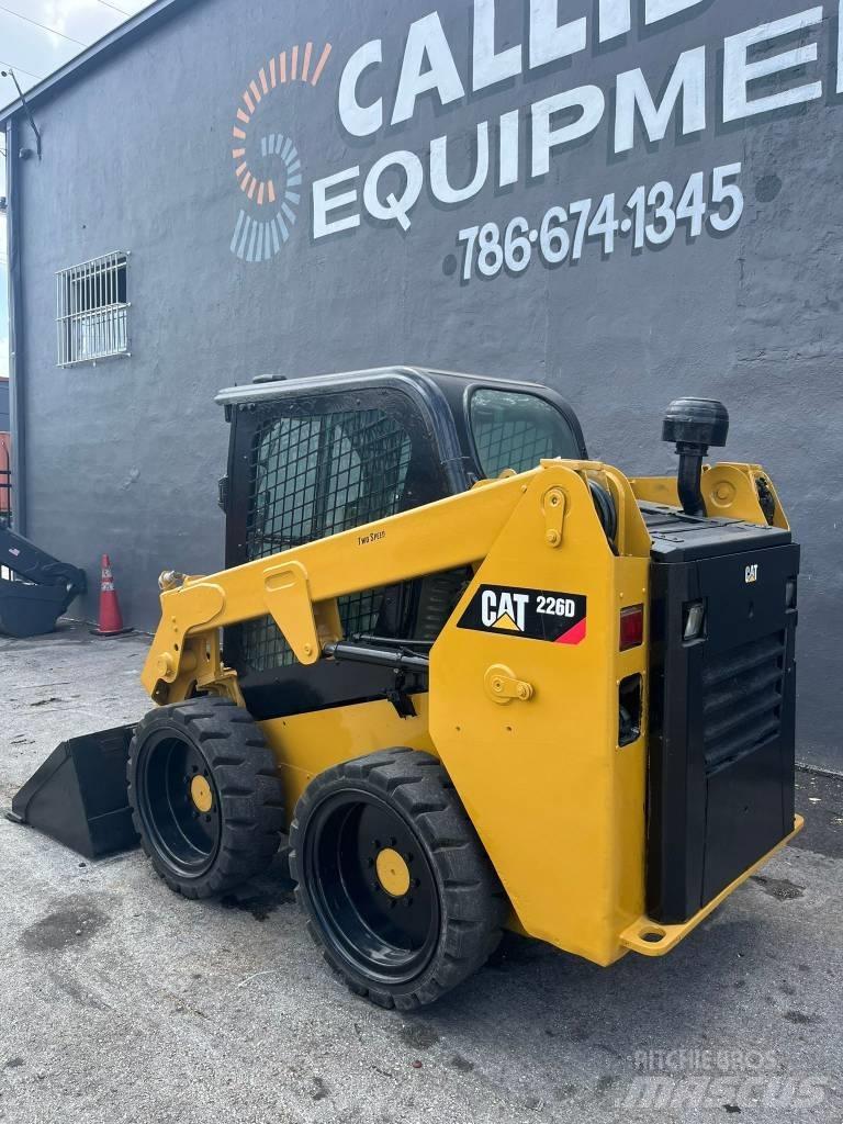CAT 226 D Kompaktlastare