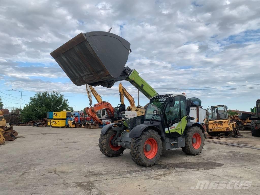 CLAAS Scorpion 732 Redskapsbärare för lantbruk