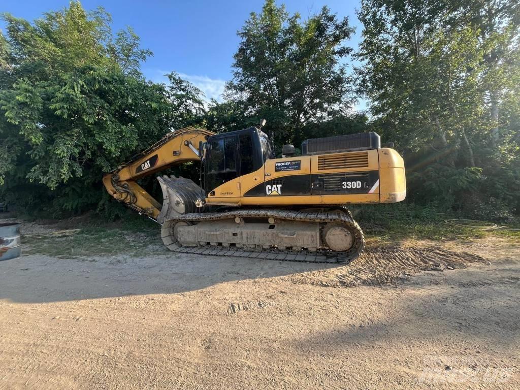 CAT 330 D Bandgrävare
