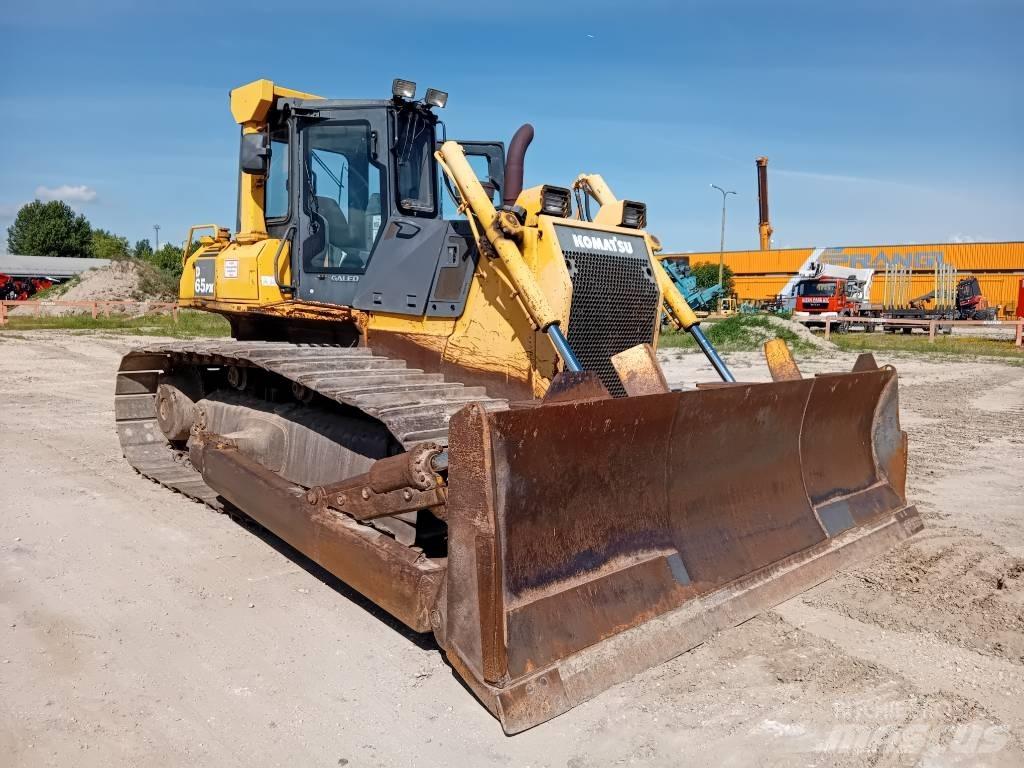 Komatsu D 65 PX-15 Bandschaktare