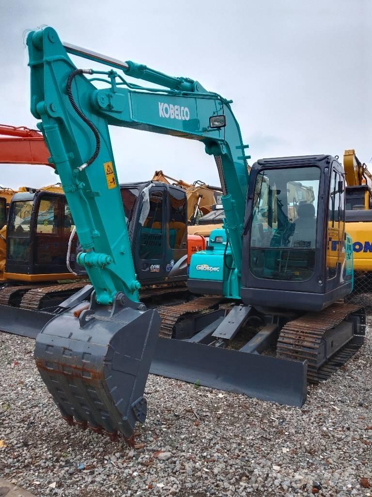 Kobelco SK75 Midigrävmaskiner 7t - 12t