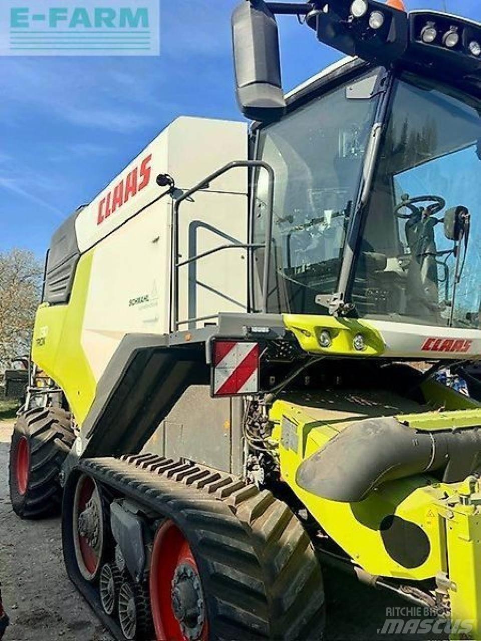 CLAAS trion 730tt Skördetröskor