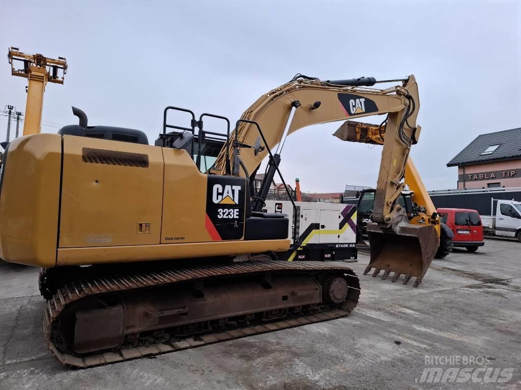 CAT 323 EL Bandgrävare
