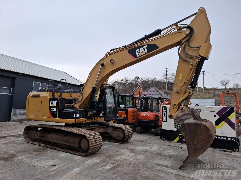 CAT 323 EL Bandgrävare