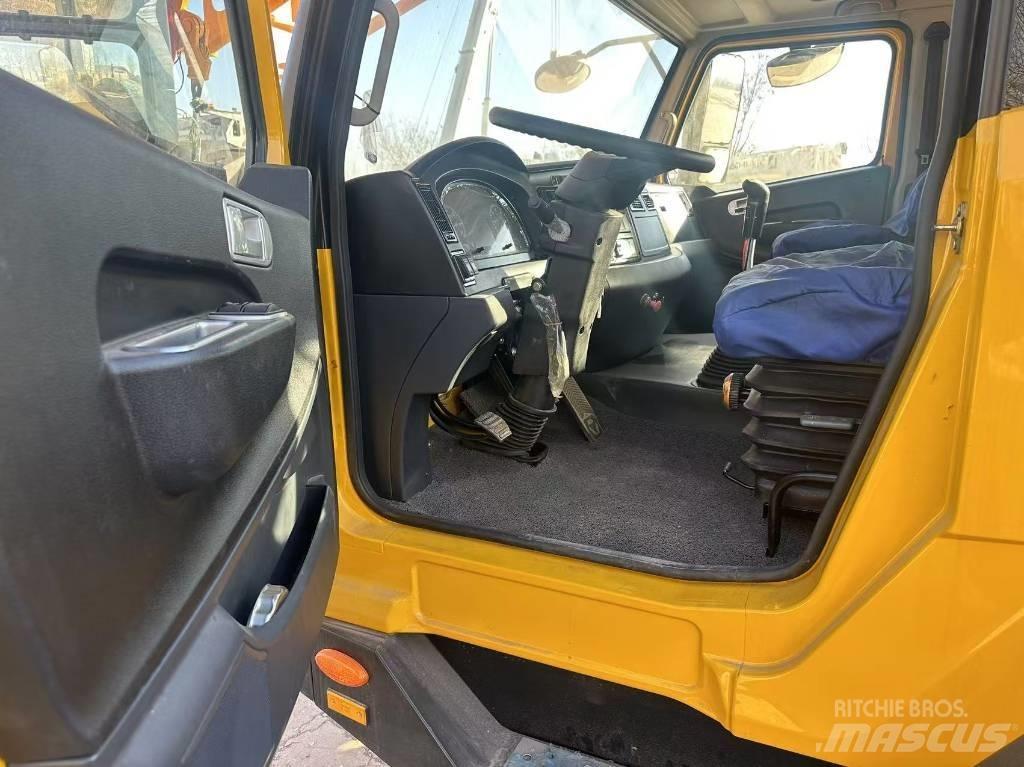 XCMG QY70KC Allterrängkranar