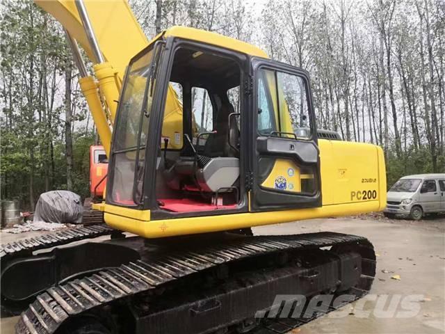 Komatsu pc200-6 Bandgrävare