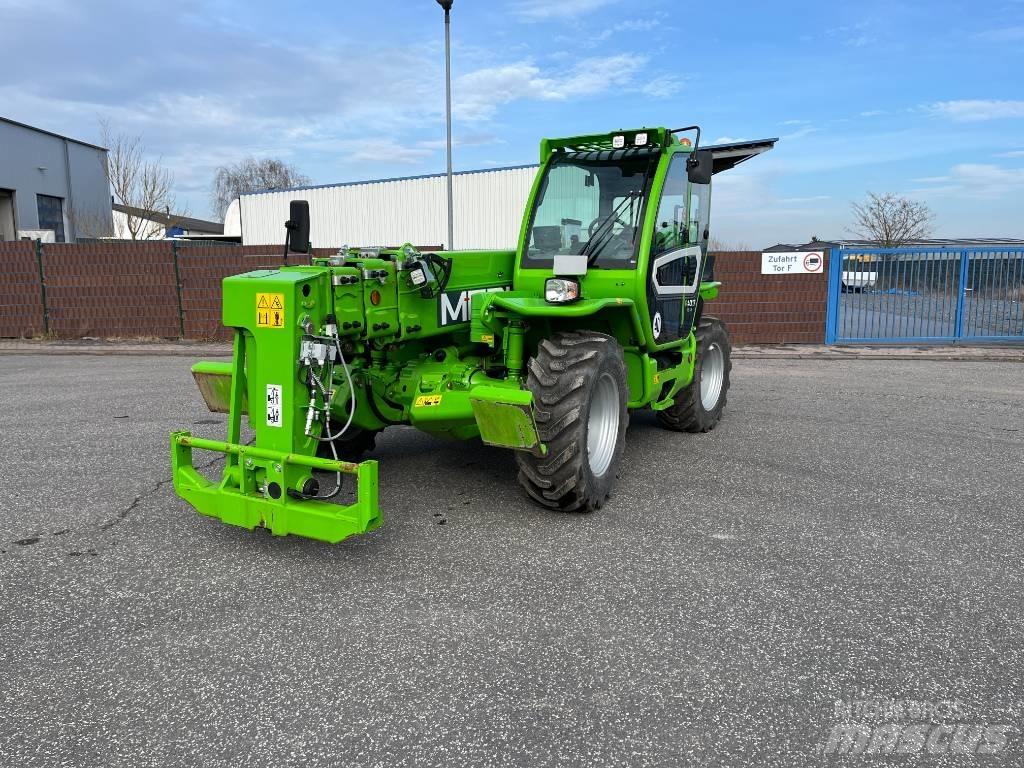 Merlo P40.17PLUS Teleskoplastare