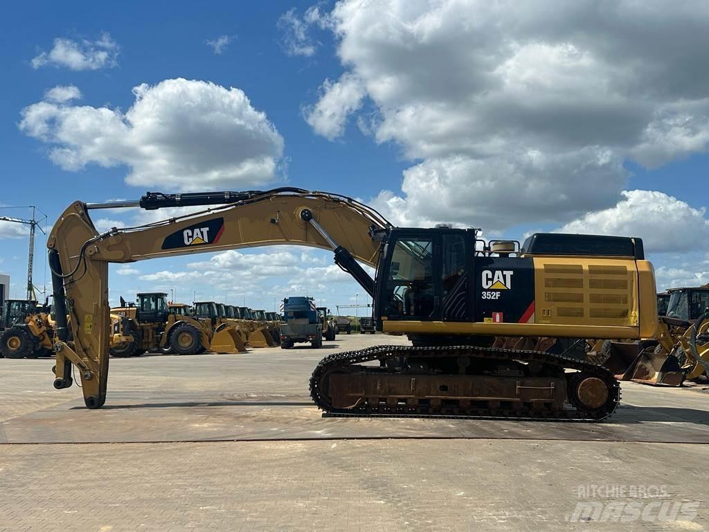 CAT 352F Bandgrävare