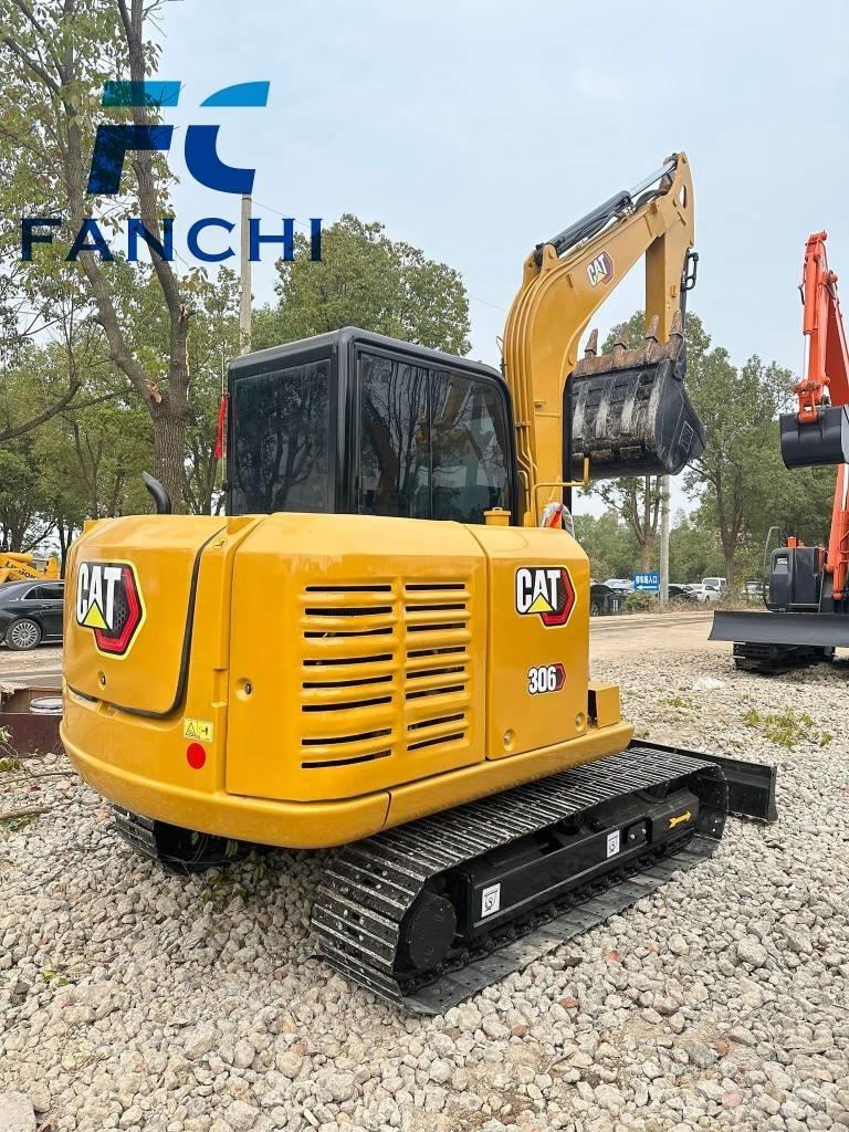 CAT 306 Minigrävare < 7t