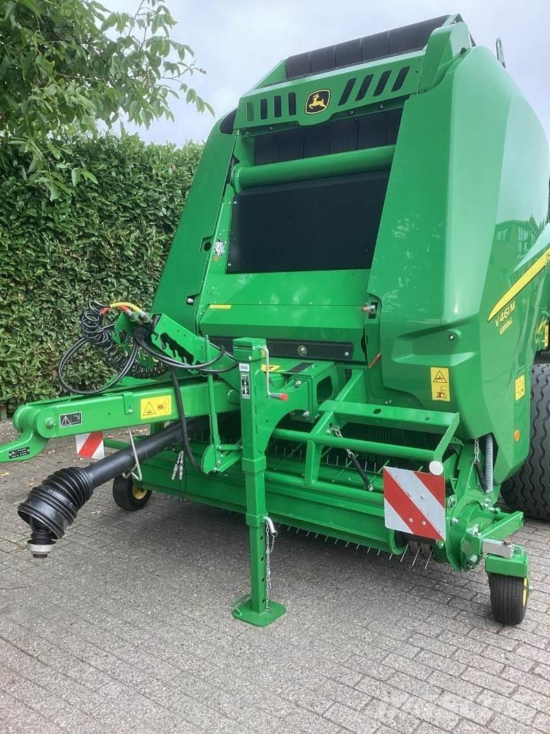 John Deere V461M Rundbalspressar