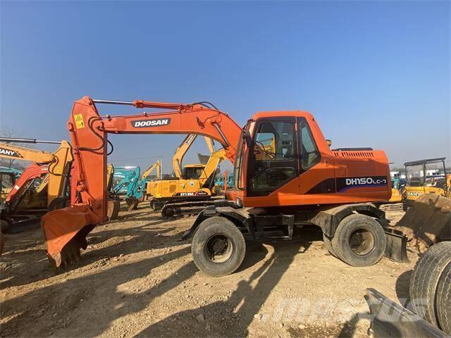 Doosan DH150 Bandgrävare