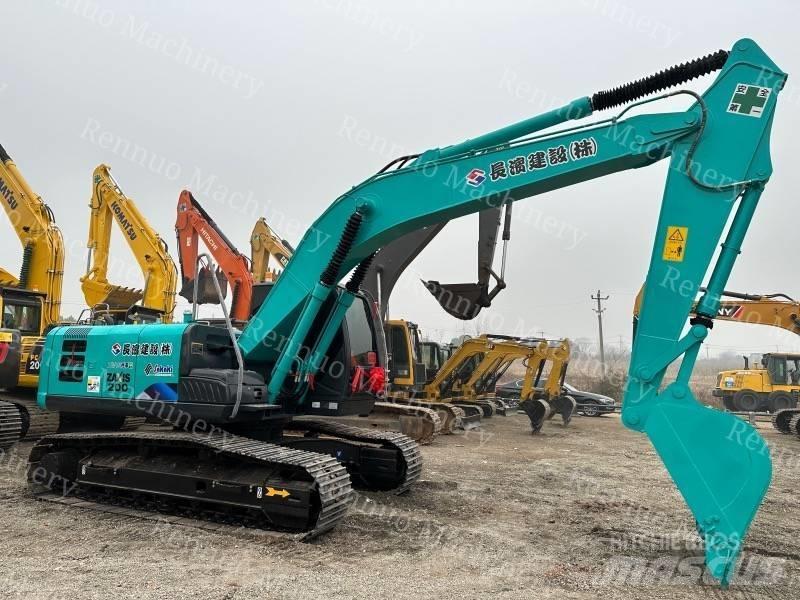 Hitachi ZX 200 Bandgrävare