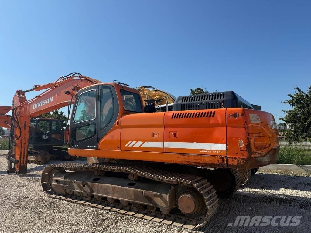 Doosan DX 340 LC Bandgrävare