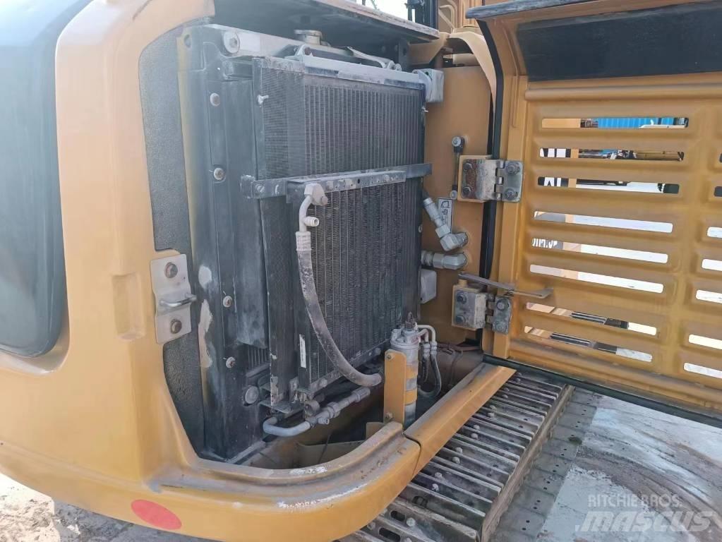 CAT 305.5 Minigrävare < 7t