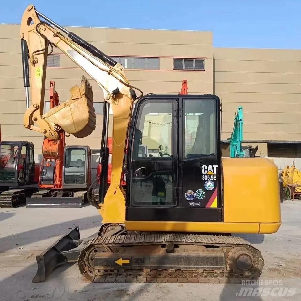 CAT 305.5 Minigrävare < 7t