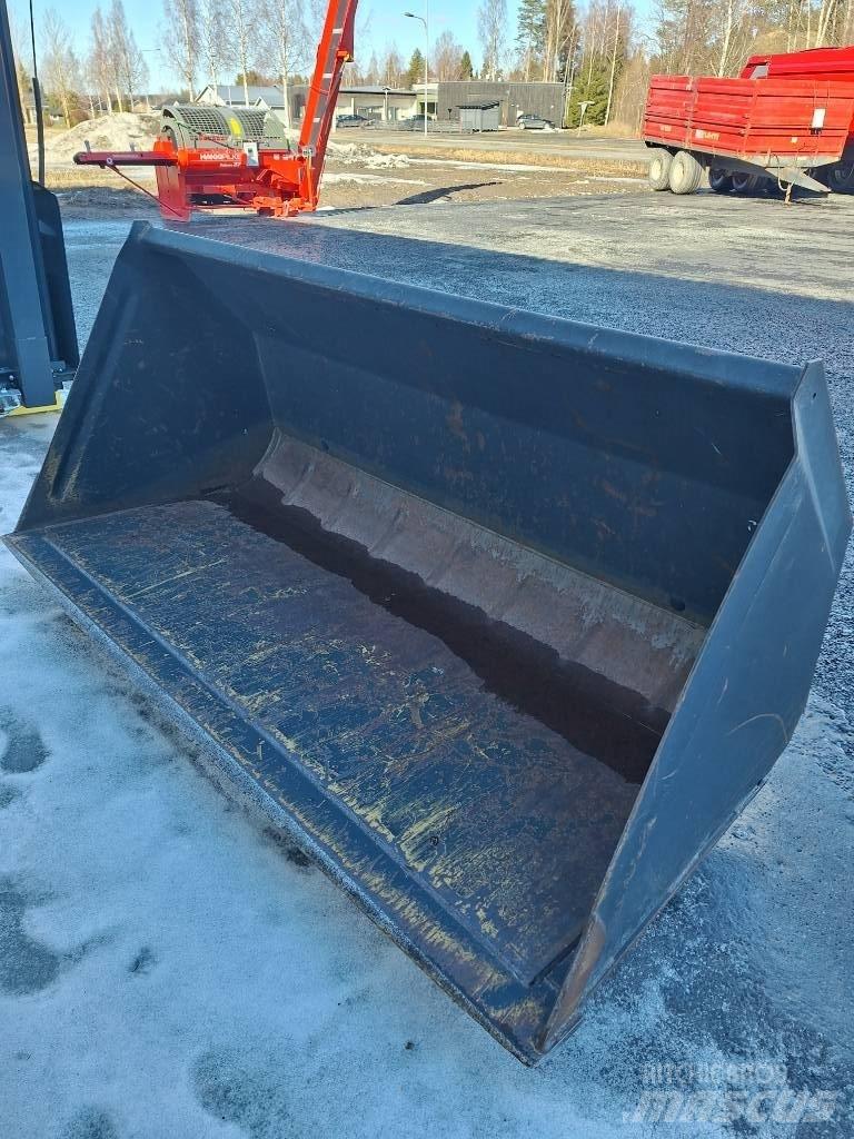 Ålö 210 M Lastarredskap