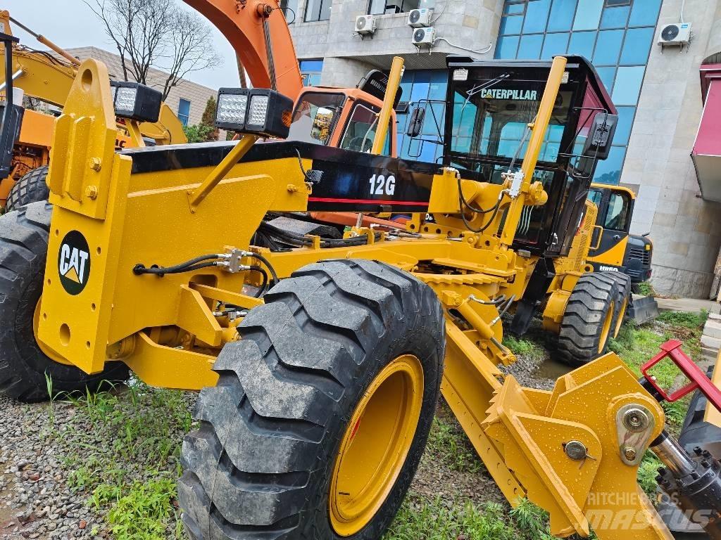 CAT 12 G Väghyvlar
