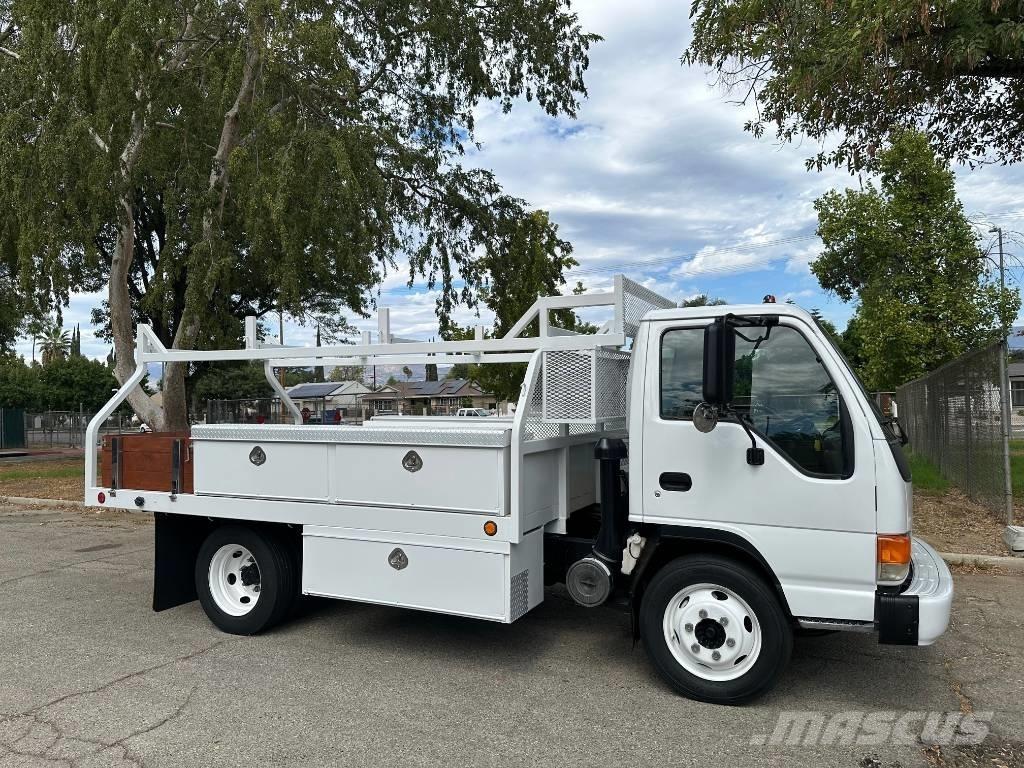 Isuzu NPR Plogbilar