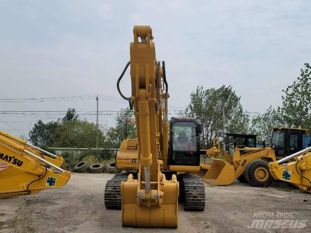 CAT 325 D Bandgrävare