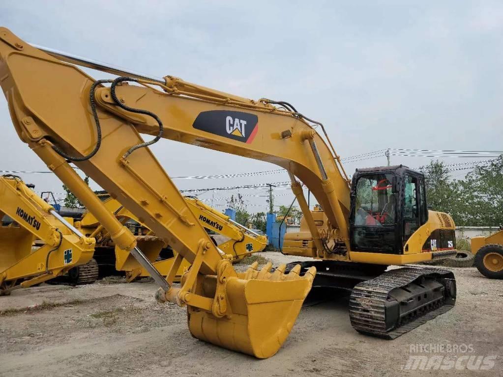 CAT 325 D Bandgrävare