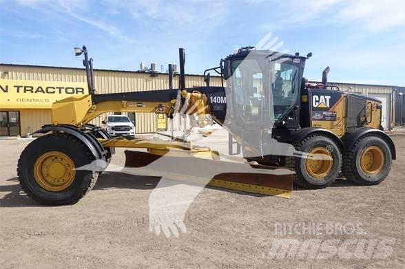 CAT 140 AWD Väghyvlar