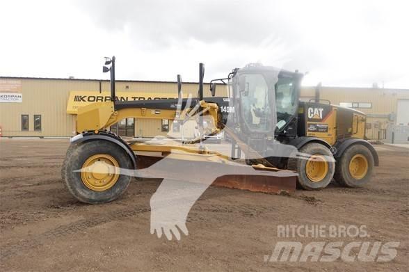CAT 140M AWD Väghyvlar