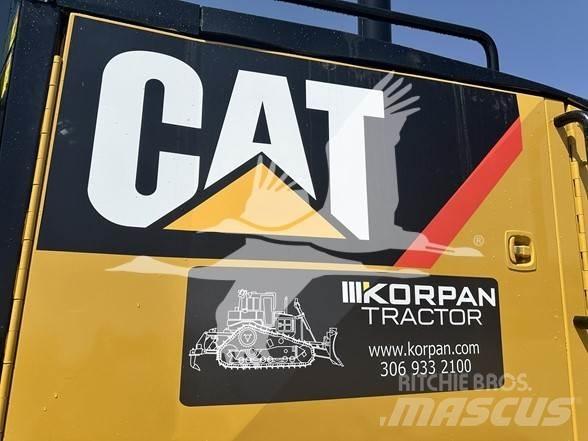 CAT 14M Väghyvlar