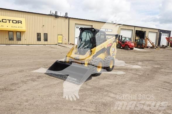 CAT 262D3 Kompaktlastare