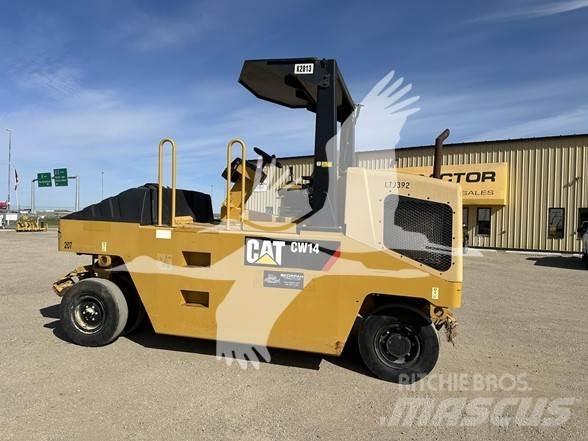 CAT CW14 Pneumatiska Hjulvältar