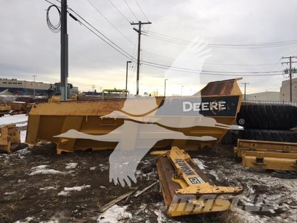 John Deere  Entreprenad - Övrigt