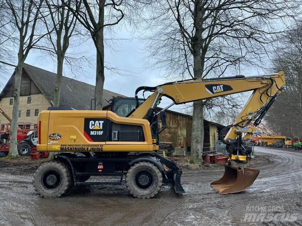 CAT M 318 F Hjulgrävare