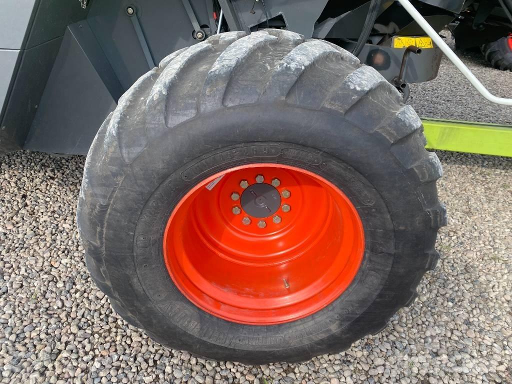 CLAAS LEXION 600 Skördetröskor