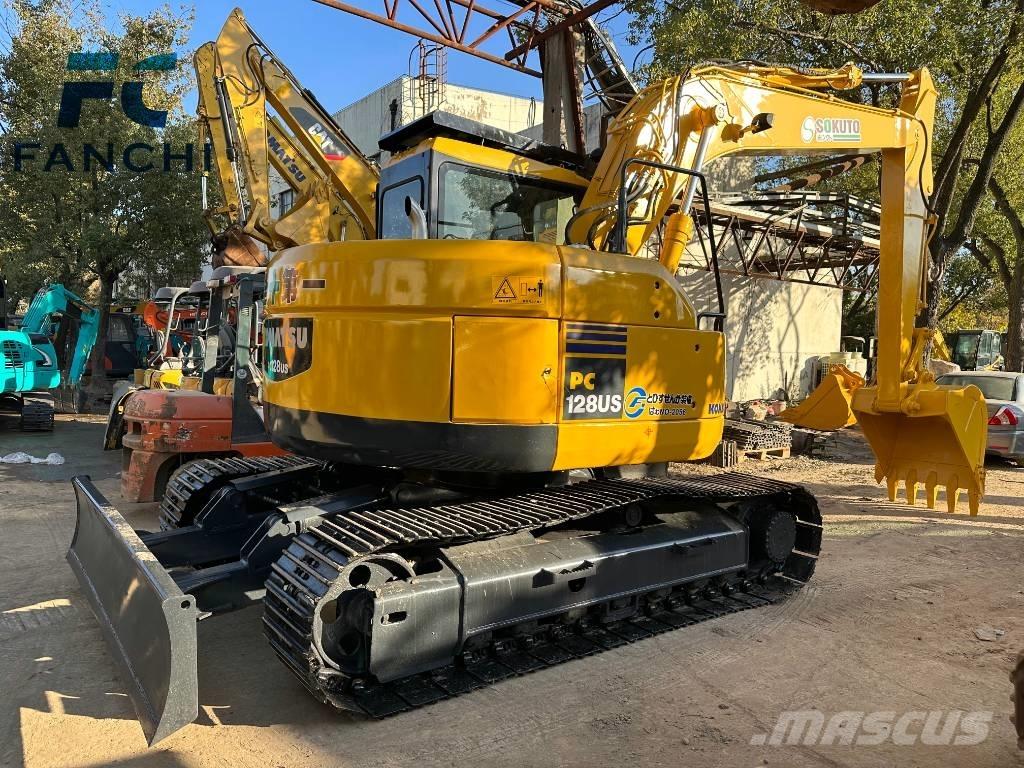 Komatsu PC 128 US Bandgrävare