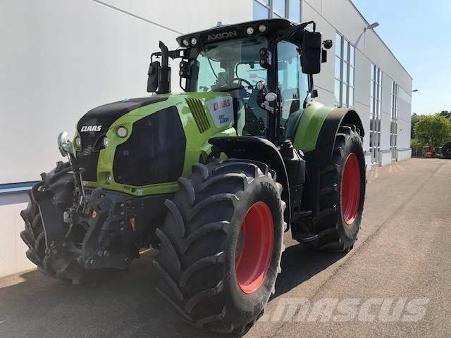 CLAAS AXION 810 Traktorer