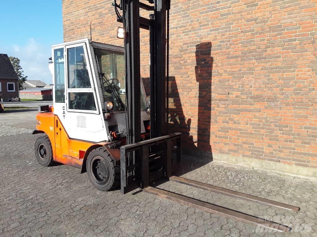 Dantruck 3508 Dieselmotviktstruckar