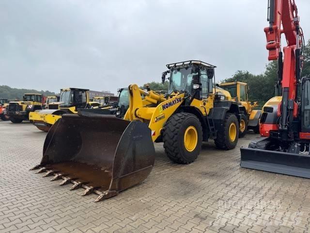 Komatsu WA 320 Hjullastare