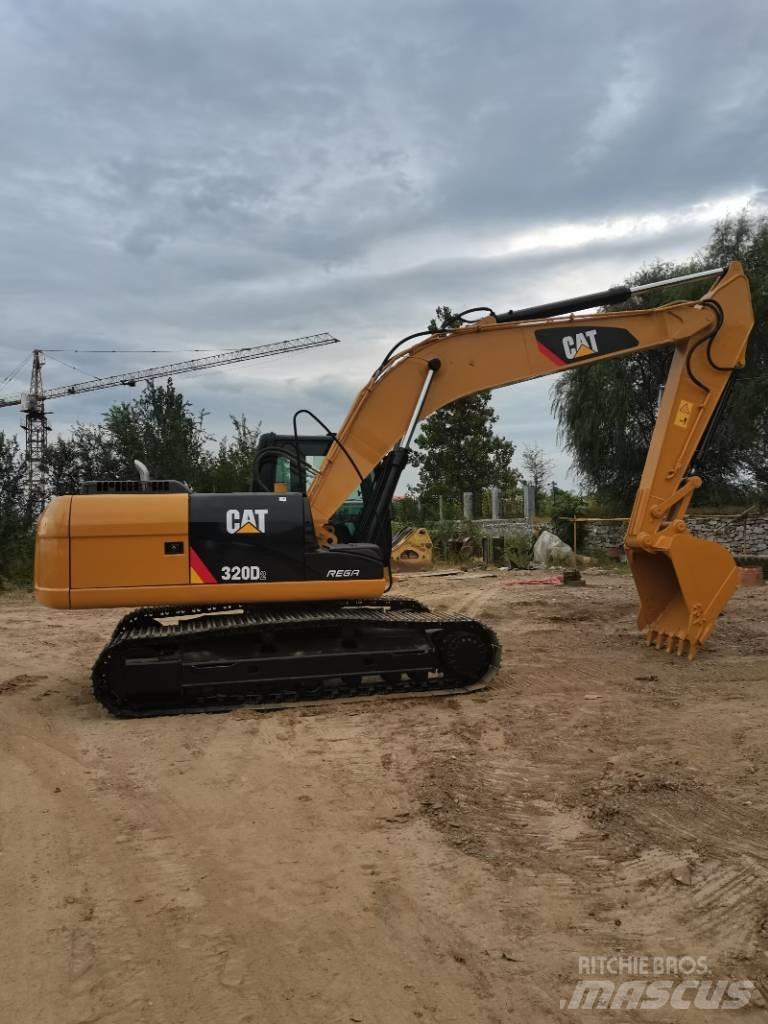 CAT 320 D Bandgrävare