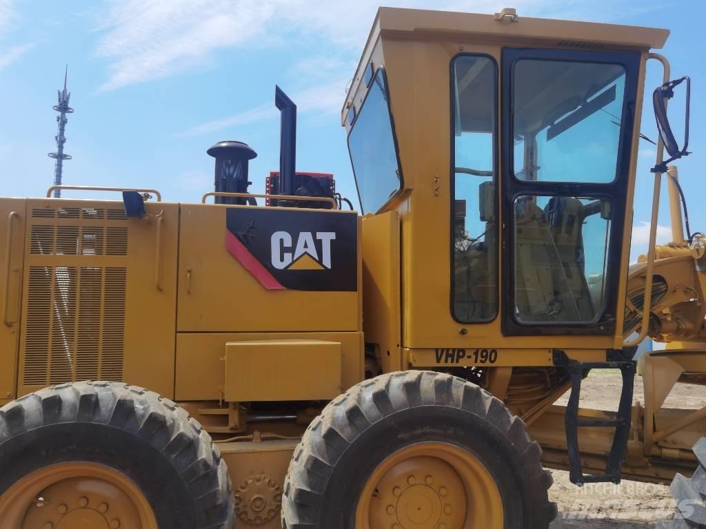 CAT 140 K Väghyvlar