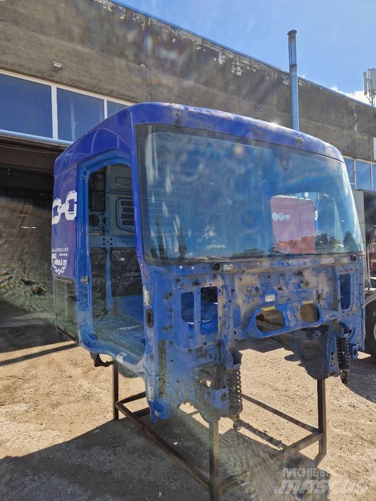 Volvo cab FH 4 500 Hytter och interiör