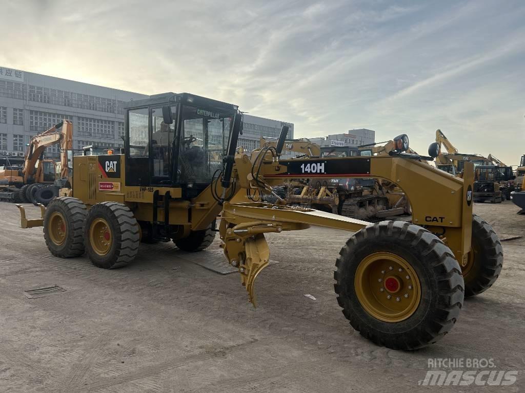 CAT 140H Väghyvlar