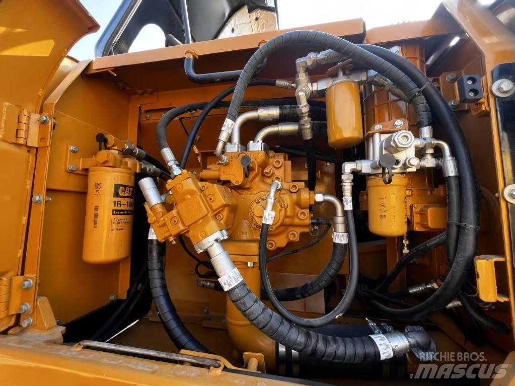CAT CAT330D2 Midigrävmaskiner 7t - 12t