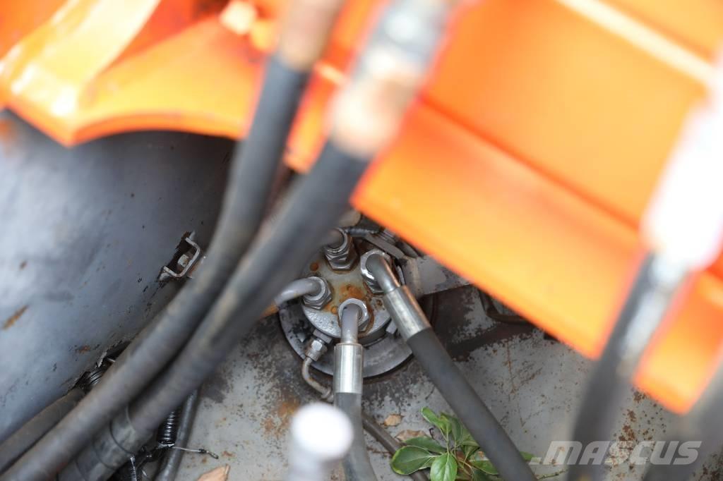 Hitachi ZX 120-6 Bandgrävare