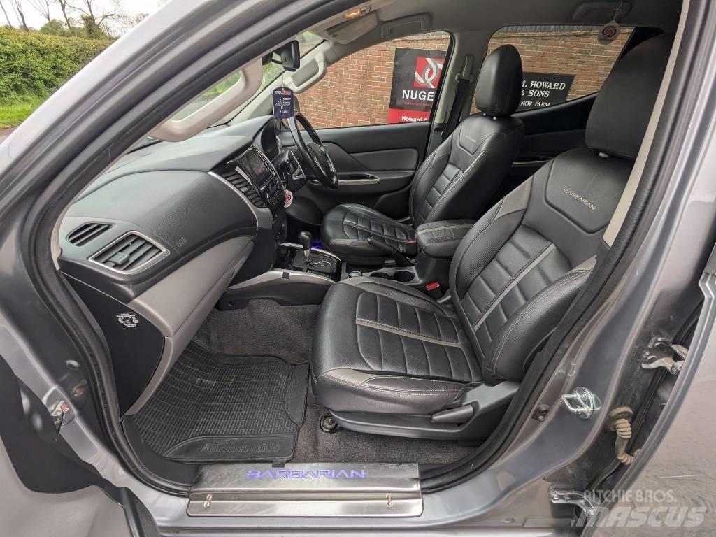 Mitsubishi L 200 Personbilar