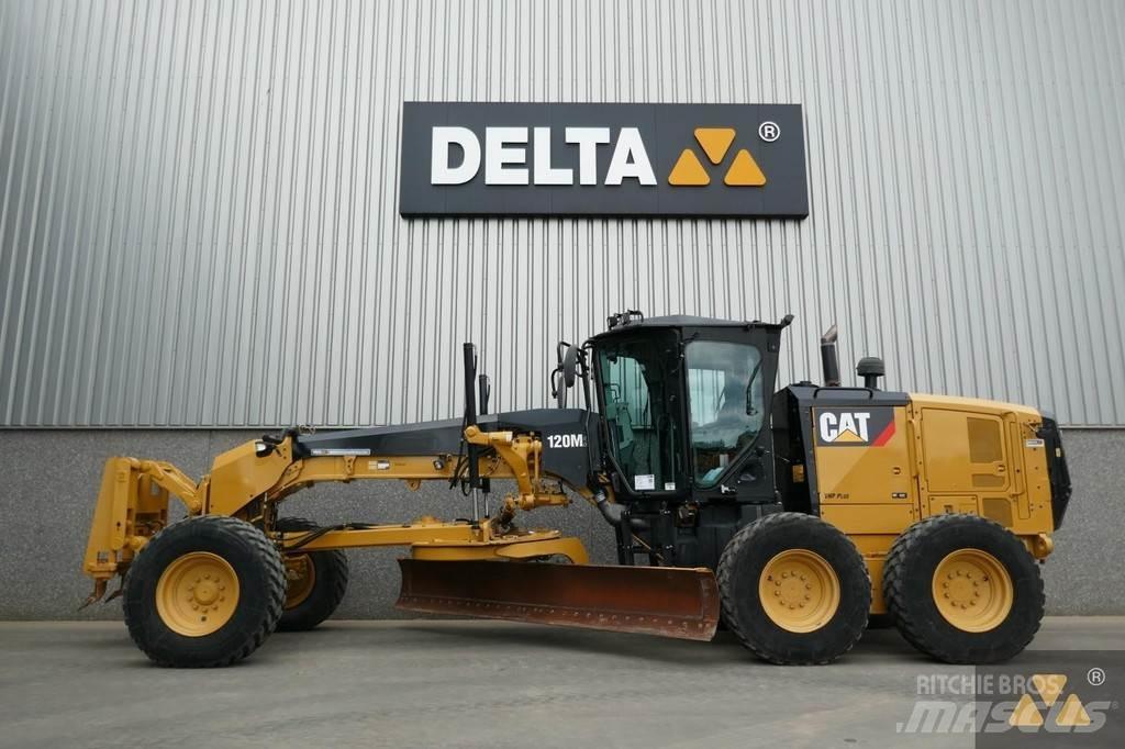CAT 120M2 Väghyvlar
