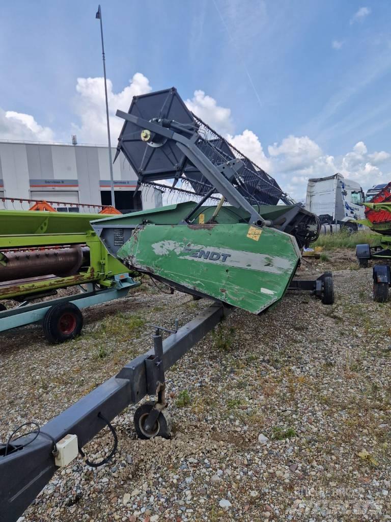 Fendt 8300 Skördetröskor