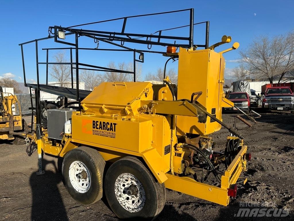 Etnyre Bearcat 250D Asfaltsspridare