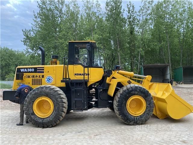 Komatsu WA380-3 Grävlastare